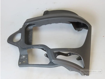 : фото в шапке страницы