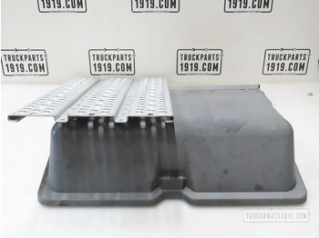 : фото в шапке страницы