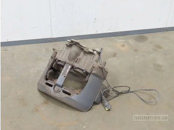 : фото в шапке страницы