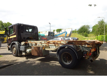 Крюковой мультилифт Scania P230 Cp16: фото 4