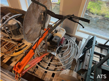 : фото в шапке страницы