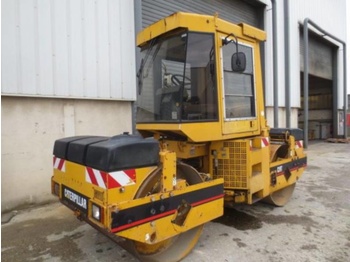 Дорожный каток Cat CB-434B: фото 1 Дорожный каток Cat CB-434B: фото 1