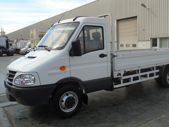 Малотоннажный бортовой грузовик Iveco Power Daily 50.12: фото 1 Малотоннажный бортовой грузовик Iveco Power Daily 50.12: фото 1