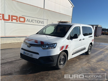 Фургон TOYOTA Proace