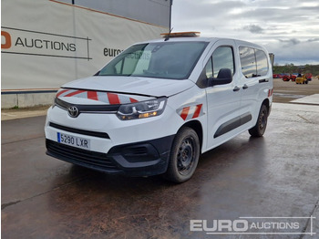 Фургон TOYOTA Proace