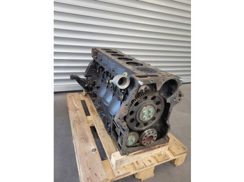 : фото в шапке страницы