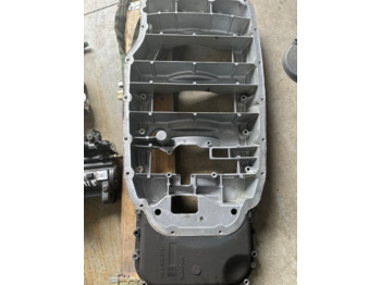 : фото в шапке страницы