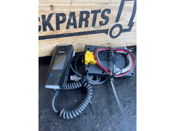 : фото в шапке страницы