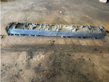 : фото в шапке страницы