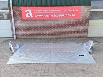 : фото в шапке страницы