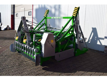 : фото в шапке страницы