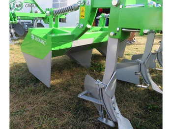 : фото в шапке страницы