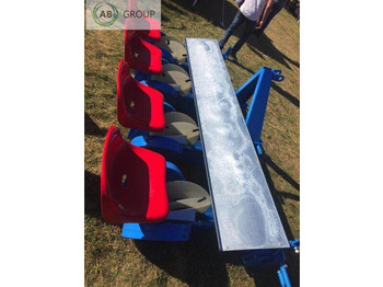 : фото в шапке страницы