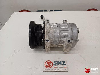 : фото в шапке страницы