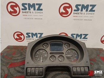 : фото в шапке страницы