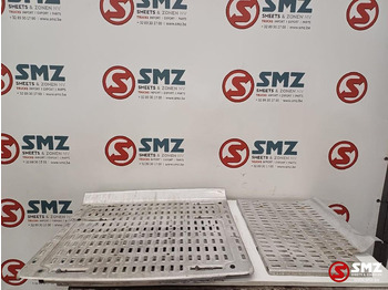 : фото в шапке страницы