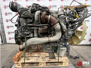 : фото в шапке страницы