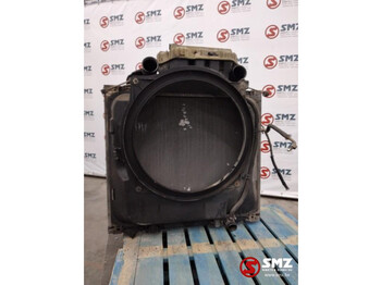 : фото в шапке страницы