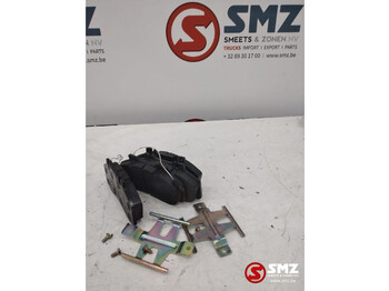 : фото в шапке страницы