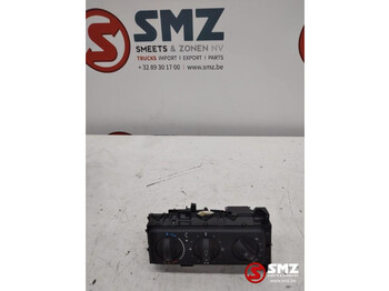 : фото в шапке страницы