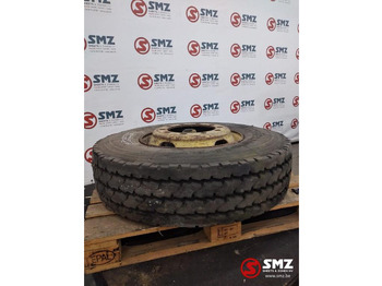 : фото в шапке страницы