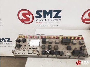 : фото в шапке страницы