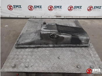 : фото в шапке страницы