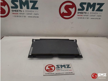 : фото в шапке страницы