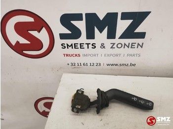 : фото в шапке страницы