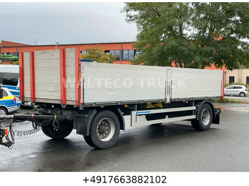 : фото в шапке страницы