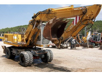 Колёсный экскаватор Liebherr A 902 Liptronic: фото 1 Колёсный экскаватор Liebherr A 902 Liptronic: фото 1