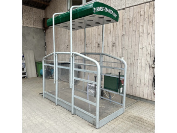 : фото в шапке страницы