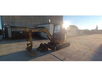 : фото в шапке страницы