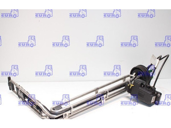 : фото в шапке страницы