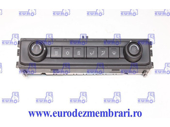 : фото в шапке страницы