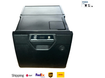 : фото в шапке страницы