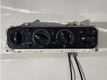 : фото в шапке страницы