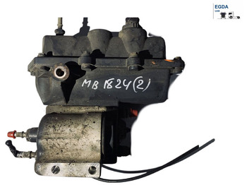 : фото в шапке страницы