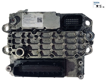 : фото в шапке страницы