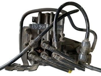 : фото в шапке страницы