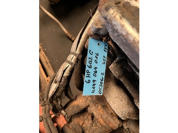 : фото в шапке страницы