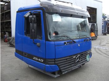 Кабина Mercedes-Benz Actros MP1 Mittellang / komplett: фото 1 Кабина Mercedes-Benz Actros MP1 Mittellang / komplett: фото 1