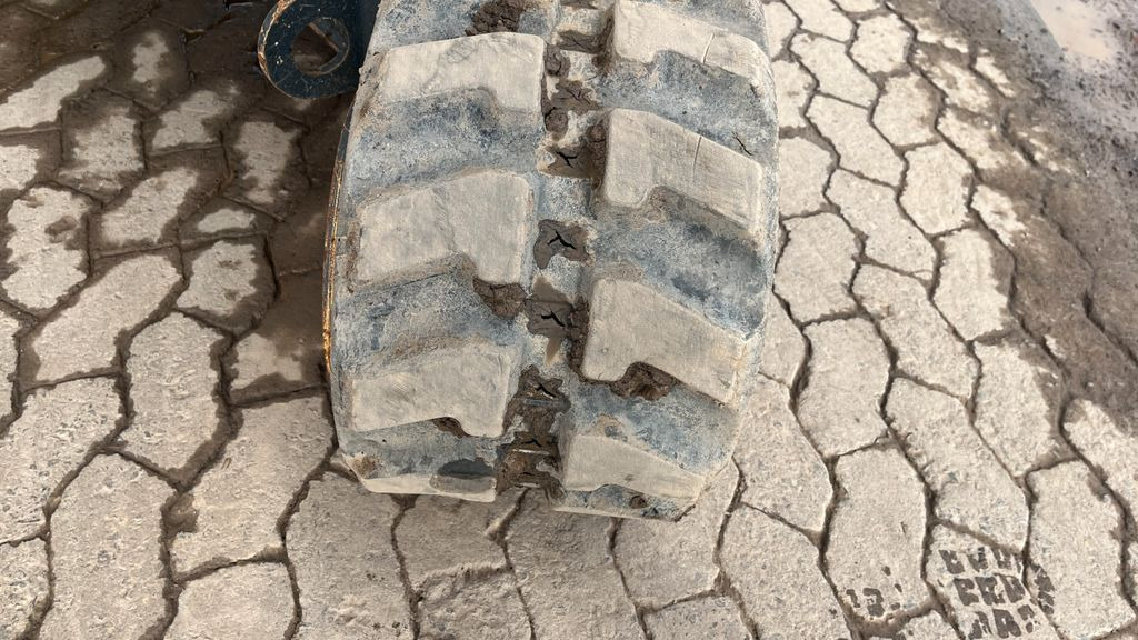 Komatsu PC35MR-3 PC35MR Minibagger 3740 Kg ab 469€ mtl.  в лизинг Komatsu PC35MR-3 PC35MR Minibagger 3740 Kg ab 469€ mtl.: фото 8