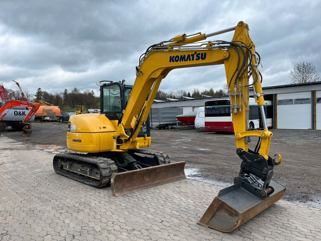 Komatsu PC80MR-5E0 PC80 HS08 8000 Kg Tilt ab 1.082€ mtl. - Мини-экскаватор: фото 3 Komatsu PC80MR-5E0 PC80 HS08 8000 Kg Tilt ab 1.082€ mtl. - Мини-экскаватор: фото 3
