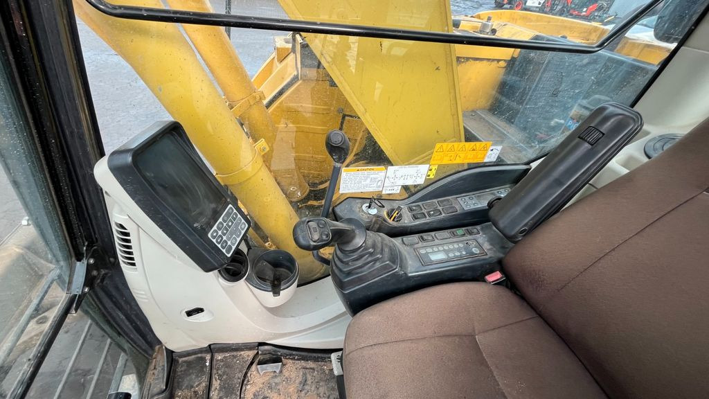 New Holland E140CSR Kettenbagger 16.000 Kg Motorschaden  в лизинг New Holland E140CSR Kettenbagger 16.000 Kg Motorschaden: фото 6