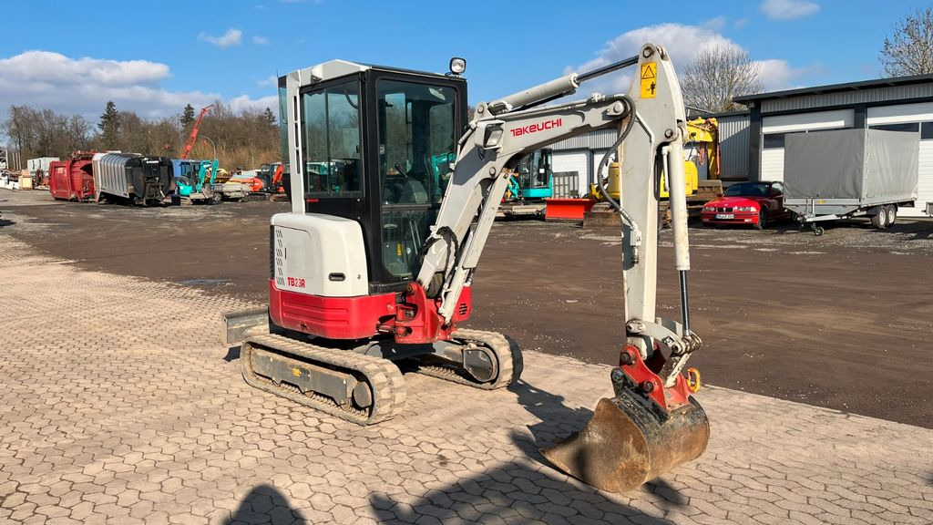 Takeuchi TB23R Minibagger 2670 Kg - Мини-экскаватор: фото 3 Takeuchi TB23R Minibagger 2670 Kg - Мини-экскаватор: фото 3