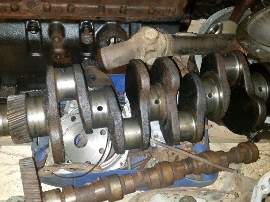 CASE 580S / 580 / 1088 / 488 / 455 / 450 / 588 / 688 / 788 / 81 / 528 / 526 / 660 / 480 (CIGÜEÑAL) - Двигатель и запчасти для Строительной техники: фото 1 CASE 580S / 580 / 1088 / 488 / 455 / 450 / 588 / 688 / 788 / 81 / 528 / 526 / 660 / 480 (CIGÜEÑAL) - Двигатель и запчасти для Строительной техники: фото 1