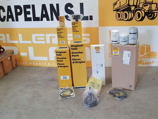 LIEBHERR (KIT DE REPUESTO DE MOTOR) - Двигатель и запчасти для Строительной техники: фото 1