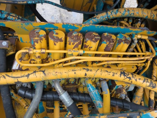 LIEBHERR R942 LITRONIC/ E932 / P932 / R932 / R934 / R942 / R944 (BLOQUE DISTRIBUIDOR) - Гидравлический клапан для Строительной техники: фото 1 LIEBHERR R942 LITRONIC/ E932 / P932 / R932 / R934 / R942 / R944 (BLOQUE DISTRIBUIDOR) - Гидравлический клапан для Строительной техники: фото 1