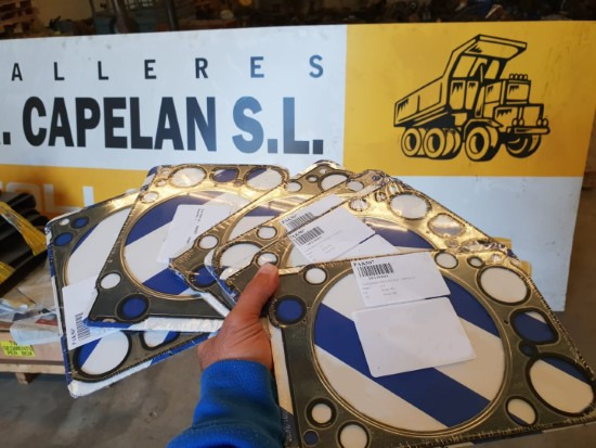 MERCEDES-BENZ (REPUESTOS MOTOR) - Двигатель и запчасти для Строительной техники: фото 1